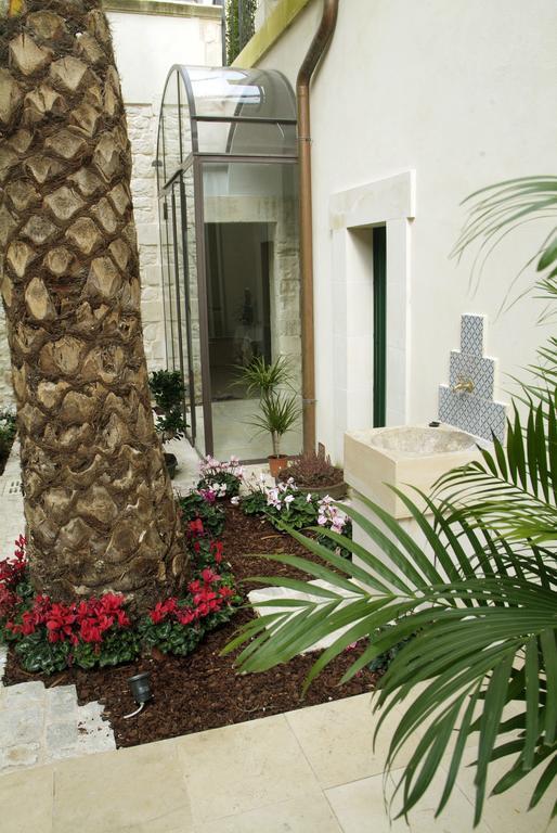 Hotel Novecento Scicli Exterior photo
