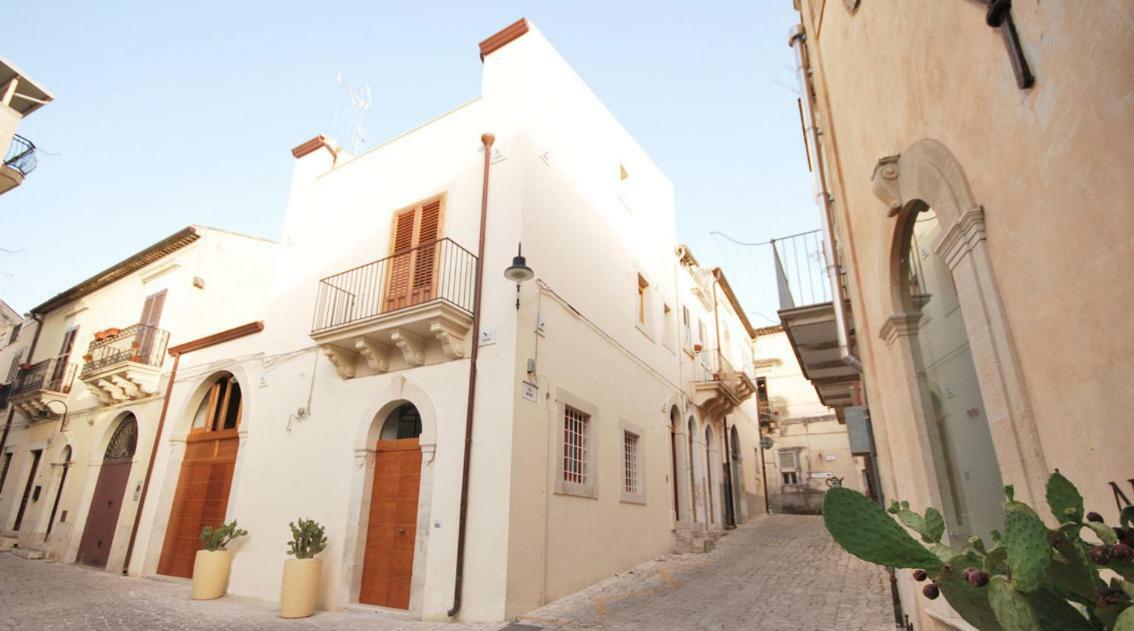 Hotel Novecento Scicli Exterior photo